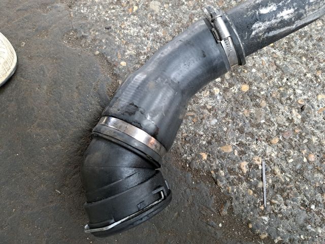 bontott BMW 3 E46 Turbócső