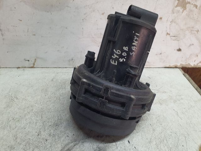 bontott BMW 3 E46 Szekunder Levegő Szivattyú