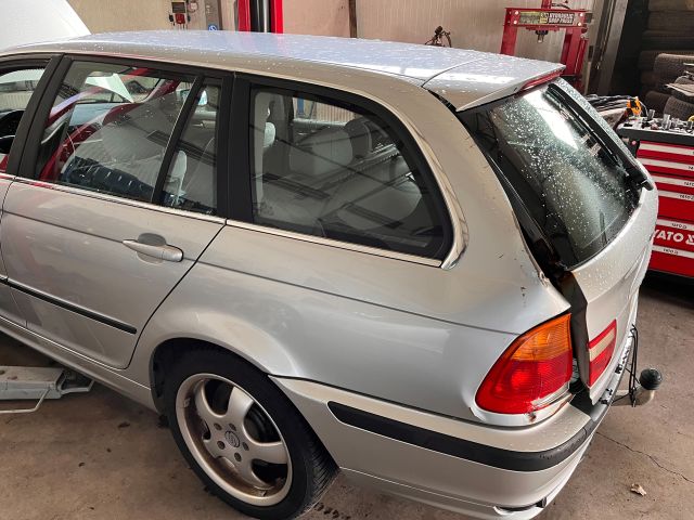 bontott BMW 3 E46 Bal első Gólyaláb (Lengécsillapító, Rugó)