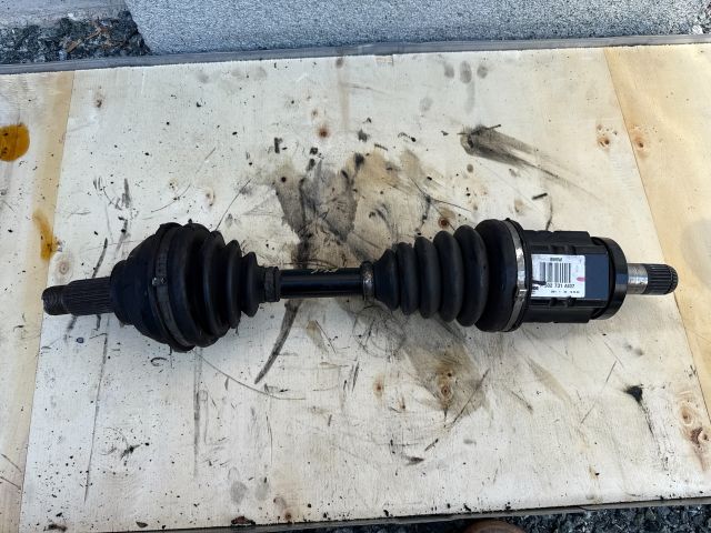 bontott BMW 3 E46 Bal Féltengely