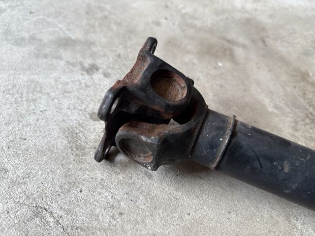 bontott BMW 3 E46 Kardántengely