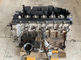 bontott BMW 3 E46 Motor (Fűzött blokk hengerfejjel)