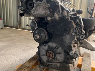 bontott BMW 3 E46 Motor (Fűzött blokk hengerfejjel)