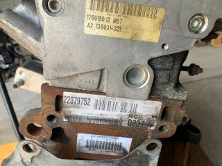 bontott BMW 3 E46 Motor (Fűzött blokk hengerfejjel)