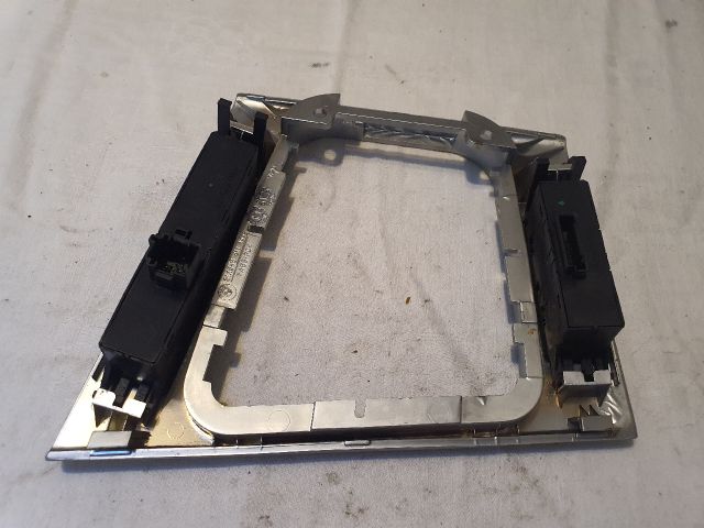 bontott BMW 3 E46 Ablakemelő Kapcsoló Négyes / Kettes