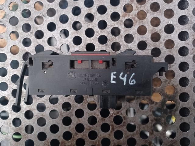 bontott BMW 3 E46 Ablakemelő Kapcsoló Négyes / Kettes