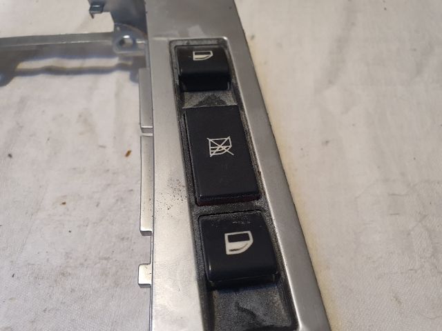bontott BMW 3 E46 Ablakemelő Kapcsoló Négyes / Kettes