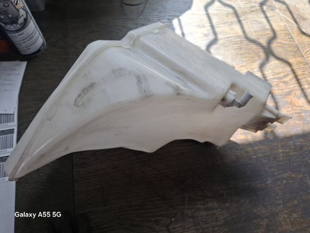 bontott BMW 3 E46 Ablakmosó Tartály