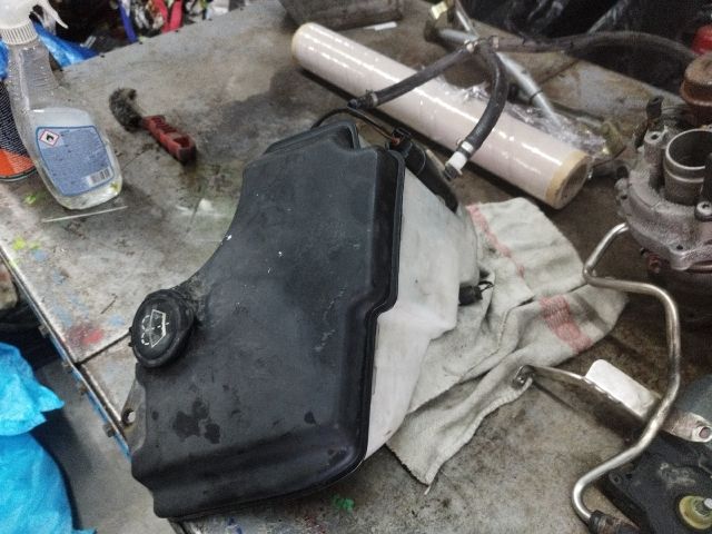 bontott BMW 3 E46 Ablakmosó Tartály