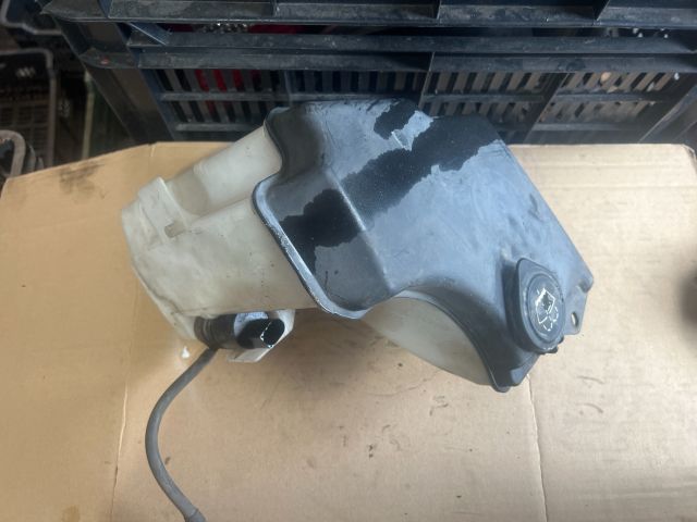 bontott BMW 3 E46 Ablakmosó Tartály