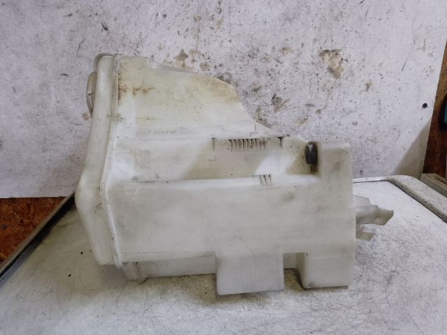 bontott BMW 3 E46 Ablakmosó Tartály