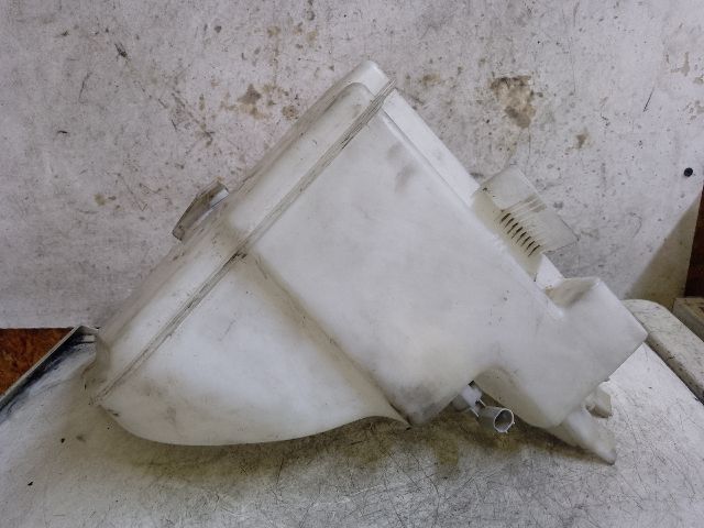 bontott BMW 3 E46 Ablakmosó Tartály