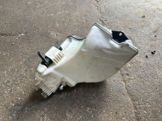 bontott BMW 3 E46 Ablakmosó Tartály