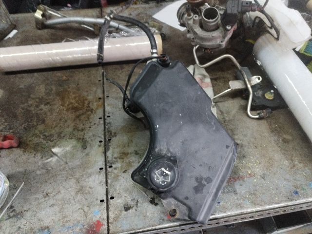 bontott BMW 3 E46 Ablakmosó Tartály