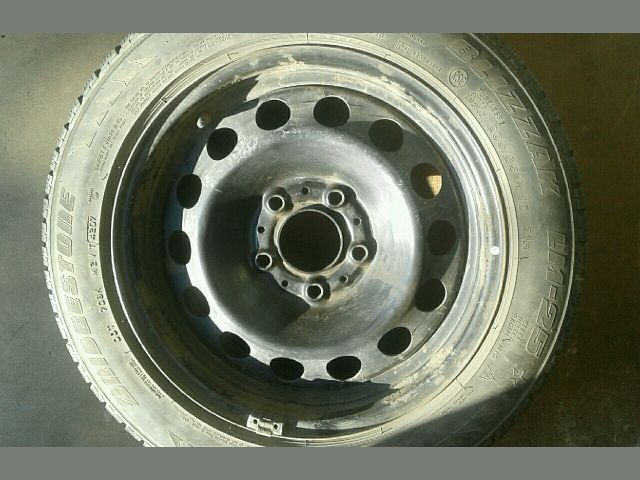 bontott BMW 3 E46 Acélfelni Szett Gumival