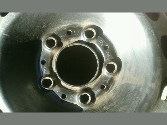 bontott BMW 3 E46 Acélfelni Szett Gumival