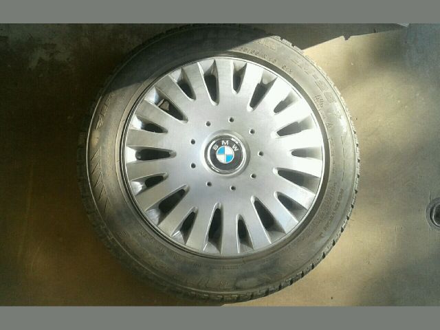 bontott BMW 3 E46 Acélfelni Szett Gumival