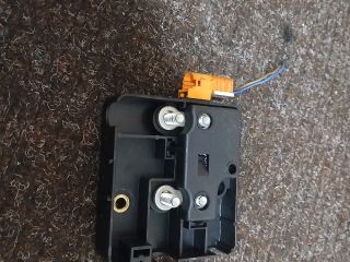 bontott BMW 3 E46 Akkumulátor Vezérlő Panel