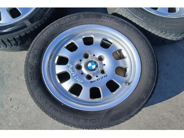 bontott BMW 3 E46 Alufelni Szett Gumival