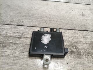 bontott BMW 3 E46 Antenna Erősítő