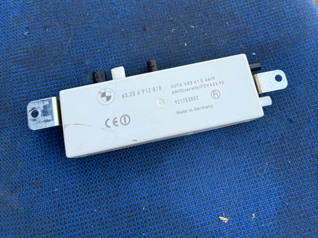 bontott BMW 3 E46 Antenna Erősítő