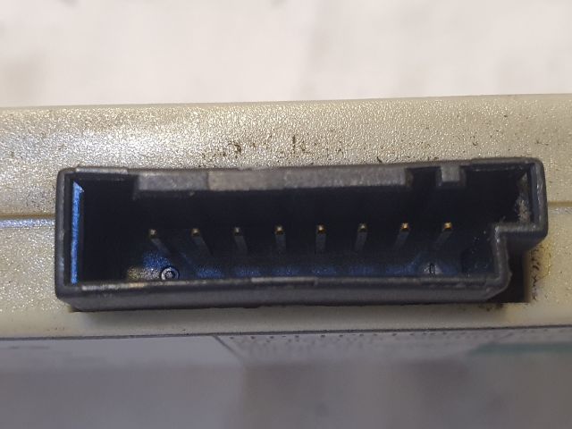 bontott BMW 3 E46 Antenna Erősítő