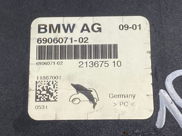 bontott BMW 3 E46 Antenna Erősítő