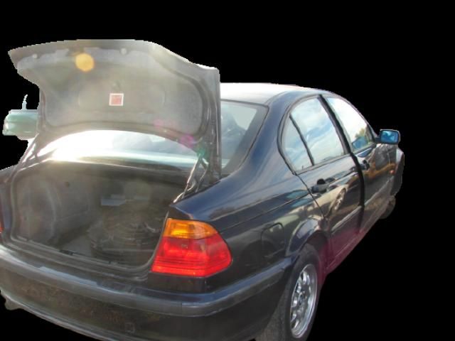 bontott BMW 3 E46 Antenna Erősítő