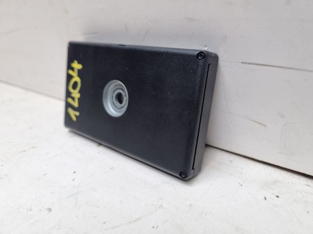 bontott BMW 3 E46 Antenna Erősítő