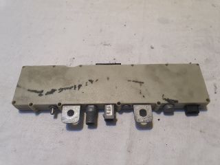 bontott BMW 3 E46 Antenna Erősítő