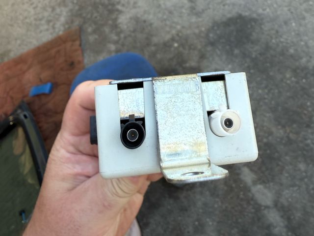 bontott BMW 3 E46 Antenna Erősítő