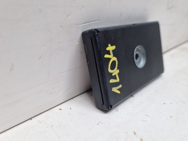 bontott BMW 3 E46 Antenna Erősítő