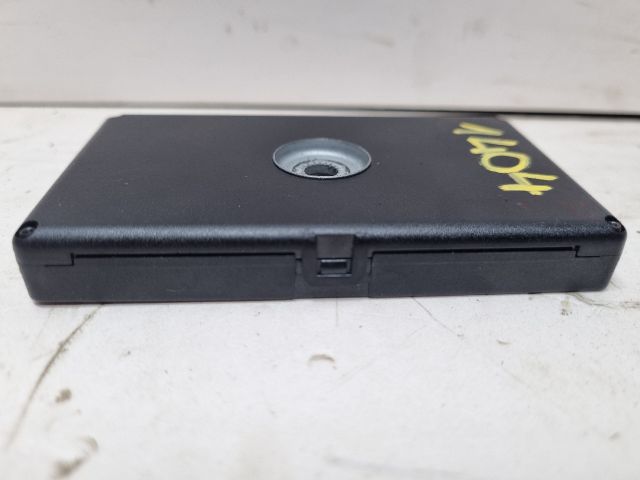 bontott BMW 3 E46 Antenna Erősítő