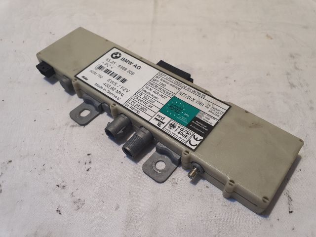 bontott BMW 3 E46 Antenna Erősítő