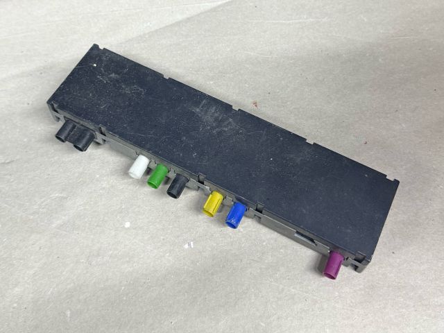 bontott BMW 3 E46 Antenna Erősítő