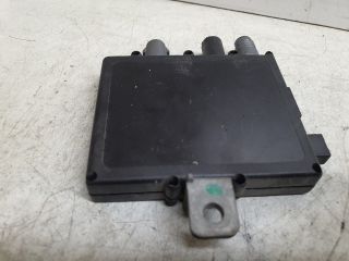 bontott BMW 3 E46 Antenna Erősítő