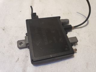 bontott BMW 3 E46 Antenna Erősítő
