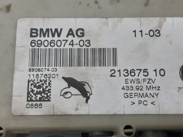 bontott BMW 3 E46 Antenna Erősítő