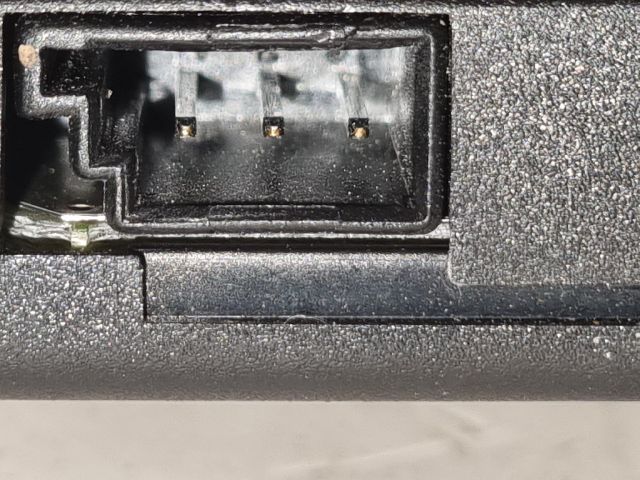 bontott BMW 3 E46 Antenna Erősítő