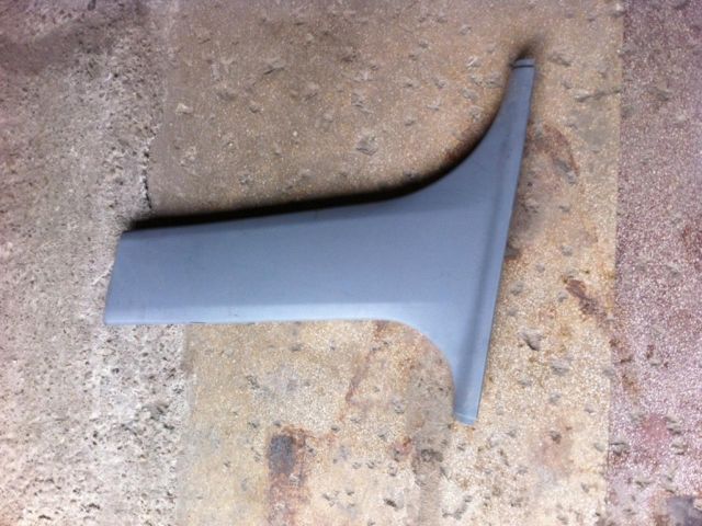 bontott BMW 3 E46 Bal B Oszlop Burkolat