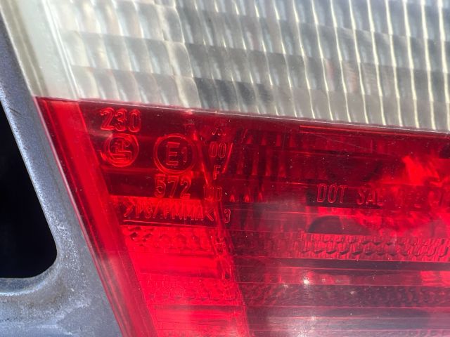 bontott BMW 3 E46 Bal Belső Hátsó Lámpa