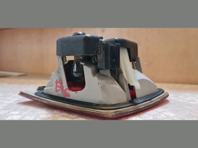 bontott BMW 3 E46 Bal Belső Hátsó Lámpa