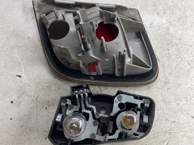 bontott BMW 3 E46 Bal Belső Hátsó Lámpa