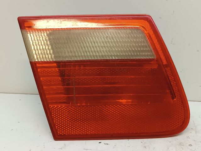 bontott BMW 3 E46 Bal Belső Hátsó Lámpa