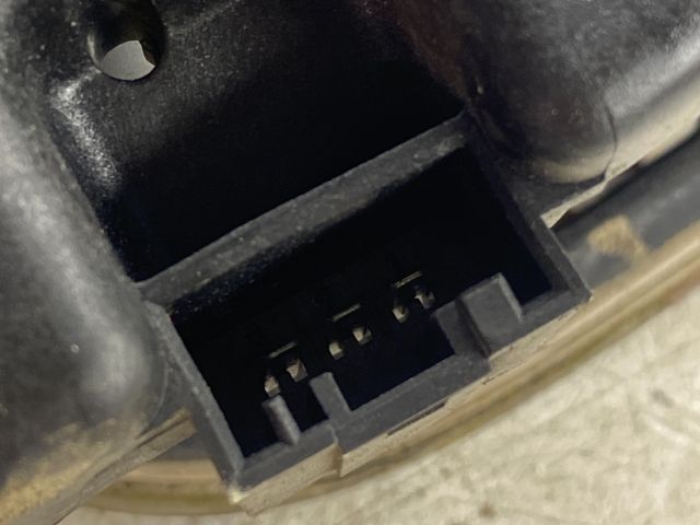 bontott BMW 3 E46 Bal Belső Hátsó Lámpa