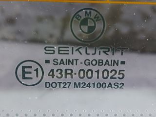 bontott BMW 3 E46 Bal C Oszlop Oldalablak Üveg