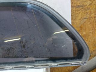 bontott BMW 3 E46 Bal C Oszlop Oldalablak Üveg