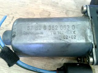 bontott BMW 3 E46 Bal első Ablakemelő Motor