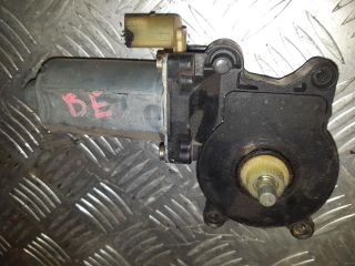 bontott BMW 3 E46 Bal első Ablakemelő Motor
