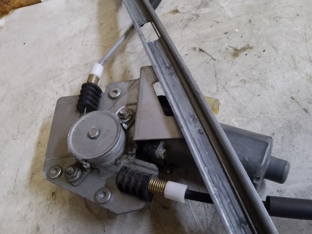 bontott BMW 3 E46 Bal első Ablakemelő Szerkezet (Elektromos)